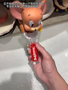 ของเล่นไฟแช็ก ปืนฉีดน้ำ ของเล่นตลกสำหรับเด็ก แกล้งเพื่อน