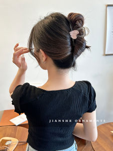 2023 New Jelly Color Heart Hair Clip for Women Summer Shark Clip Hair Accessory Half Tied Hairpin Japanese and South Korean Style