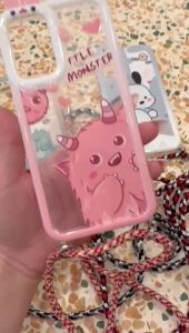 0013 VVV CASE SLING CASE SoftCase Kartun Motif Dinosaurus Monster Pocha VIVO V23 Y93 Y95 Y91 Y93 Y95 Y36 Y27S Y16 Y91c Y1S S1 Y19 V25 V25e V23 Y22 Y35 Y75 T1 V27E casing gambar monster dino pita lucu cute