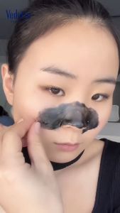 Mặt nạ lột nhẹ Vedette than hoạt tính 12ml