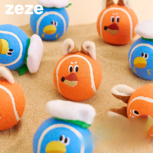 zeze | Durable Chewing Sound Producing Teeth Grinding Toy for Small Dogs
