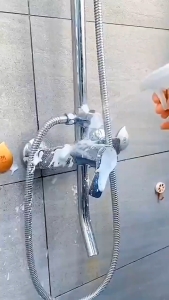 Bathroom Cleaner500ml / Toilet Cleaner / Pencuci Tandas Kotoran 浴室清洁剂 Using Japanese technology Foaming Cleaner Spray Water Scale Stain