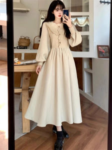 Mùa Đông Mới Cỡ Lớn Thiết Kế Cảm Giác Chắp Vá Vải Nhung Kẻ Đầm Nữ Fat MM Belly Cover Thon Gọn Chống Lão Hóa Pháp Dài Đầm