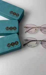 Gọng kính mắt mèo MIA EYEWEAR G79 chất liệu titan cao cấp siêu nhẹ kiểu dáng nữ tính