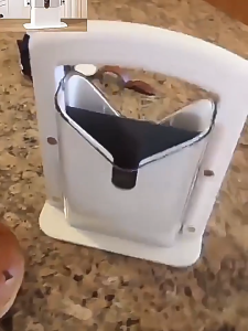 Household bread cutter rack toast slicing assistant bagel slicer baking mold