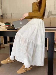 Váy Midi Chữ a Màu Trắng Thêu Hoa Kiểu Pháp Mới Cho Nữ Mùa Thu Váy Bó Sát Eo Cao Dáng Chữ A Chất Liệu Khác