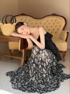 XXNING | Đầm Mùa Thu Họa Tiết Paisley Cổ Điển