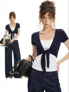 EVPGB | Áo Cardigan Knit Tay Ngắn Cropped Phù Hợp Mùa Hè