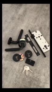 Handle Pintu Set SES ECO SE 06 BM + Body Kunci SES ECO E2030 - 40mm BM