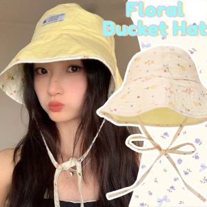 หมวกทรงถังสองด้านลายดอกไม้สดใสน่ารักของผู้หญิงหมวกชาวประมงป้องกันแสงแดดมีเชือกผูกในฤดูร้อน