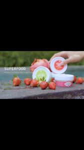 Larissa Superfood Mask Strawberry Sorbet - Masker Wajah Strawberry Sorbet Clarifying and Hydrating Mask