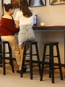 Modern style white dining table and chairs solid wood bar stools suitable for multiple settings