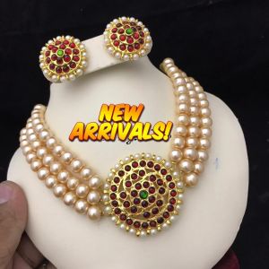 READY STOCK CHOCKER SET WITH STUD small 20 cent EARRING