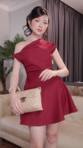 Bộ hộp quà YUUMY (Túi đeo vai nữ YUUMY YN255 + Hộp quà YHQ2 + Túi giấy YTG2 + Túi rút BVR3838 + Thiệp cảm ơn YBT1)