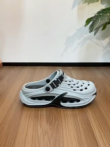 Mens Fashion Platform Clogs EVA Hollow Hole Shoes Adjustable Strap Non-slip Waterproof Outdoor Beach Sandals Trendy Thick Sole Sports Slippers for Men