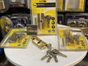 Mất chìa khóa thay Lõi khoá ruột khoá Yale chính hãng - 7cm 5 chìa vi tính thay thế dễ dàng