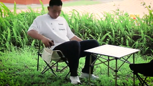 เก้าอี้พระจันทร์ เก้าอี้พับตั้งแคมป์ แบบพกพาสำหรับใช้กลางแจ้ง ตั้งแคมป์ เก้าอี้พระจันทร์ กลางแจ้ง พับได้ เหมาะสำหรับปิกนิกและตกปลา เก้าอี้พระจันทร์พกพา แคมป์ปิ้งกลางแจ้ง เก้าอี้ชายหาดพับได้