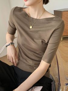 Off-Shoulder Half-Sleeve Retro Elegance Stylish Fitted T-Shirt