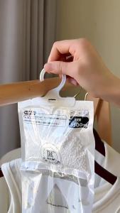 [SG STOCK]120g New Japanese Dehumidification Bag Hanging moisture collection Mildew-Proof Moisture-Repellent Desiccant