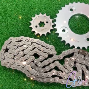 ชุดโซ่สเตอร์/428 สำหรับ เวฟ100เก่า ได้ครบชุด3ชิ้น สเตอร์หน้า+หลัง+โซ่ WAVE100เก่า