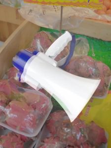 Megaphone megaphone rechargeable megaphone loudspeaker megaphone speaker with siren megaphone with microphone Handy Megaphone with Siren Whistle & Voice Recorder Free Lithium Rechargeable Battery
