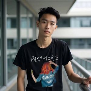 Kaos Paramore Grow Up: Desain Rock Pop & Premium Tshirt Avril Lavigne