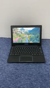 BLACK DIMOND LAPTOP (CHROOMEBOOK)ULTRA SLIM WITH PLAY STORE GRAD A RAM 4 SSD 16