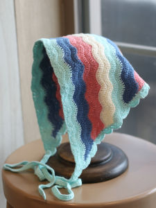 ผ้าพันคอสามเหลี่ยมถักสีน้ำเงินคลื่น Ins แฟชั่นสำหรับผู้หญิง รัดผมสไตล์โบฮีเมียน สไตล์วินเทจ ดีไซน์คล้ายกับหัวเข็มขัด Dopaamine เครื่องประดับผมที่น่ารักและทันสมัย