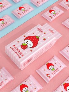 Ultra Mini Portable Handheld Baby Wet Wipes Convenient Creative Pack Non-Woven Fabric Moisturizing Skin Care Wipes