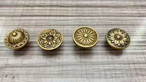 Núm tròn hoa chất liệu đồng nguyên chất N112N116N117N121 tay quai lắp tủ quần áo tủ trang trí kệ tivi