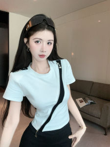 GUZILIAN | Slim Fit Short Sleeve T-Shirt Women Summer Fashionable Korean Style Design Zipper Versatile Short Length Top New Arrival