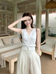 PEIXI | V-Neck Slim Fit White Tank Top