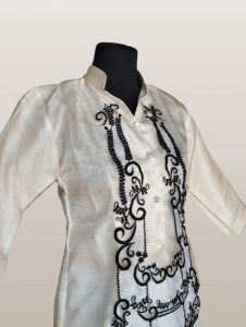 Modern Ladies Barong Embro 3/4 sleeve