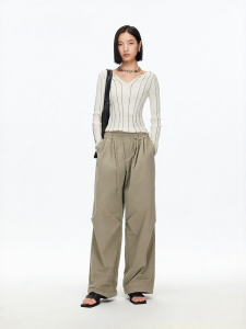 Vero Moda | Drawstring Elastic Waist Loose Trousers