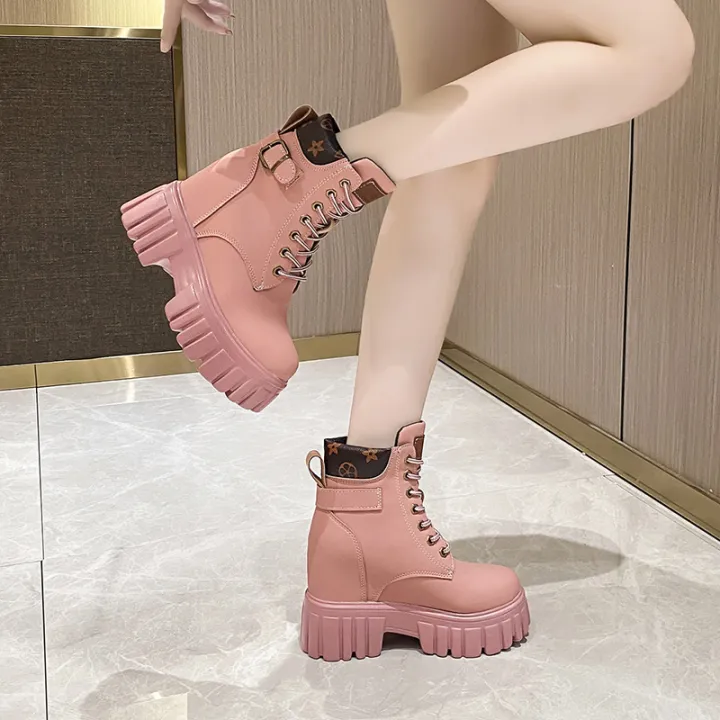 Platform%20Heel%20Women's%20Boots%20-%20Image%203