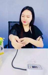 Máy đo huyết áp điện tử tự động WHO