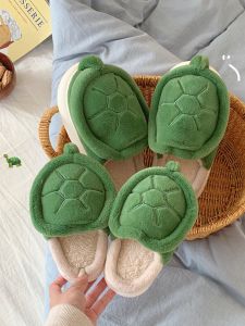 Thin Strip Cute Little Turtle Thermal Furry Shoes Matching Winter Comfortable Living For Home Soft Soled Cotton Slipper Men and Women