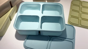 4/6/12 Cube Baby Food Storage Box Silicone Ice Tray with Lid Flexible Mold Easy Release Ice Silicone Freezer Molds