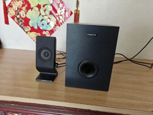 Loa creative của mỹ MF0355 siêu trầm 30w - đọc kỹ mô tả ( 1 vế left mất loa và ko xuất tiếng) nghe bình thường - giá rẻ