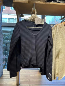 BrandyBM Retro American Striped V-neck Long Sleeve Pure Cotton Slim Fit T-shirt Womens Casual Fashion Spring Top