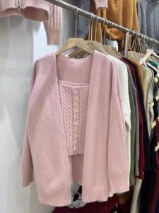 Retro Hong Kong Style Knitted Vest Womens Loose V-Neck Button-Up Sweater Set Autumn Winter Comfortable Long Sleeve Top