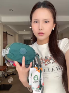 LK-35 (LK 2023) 🙉👏กระเป๋าคาดคล้องมือเก๋ ๆ เนื้อดี ลายเรียบสวย👜