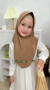 Hijab Instan Khimar Bergo Marwah Oval 3-7 Tahun Kids Husna Jersey Premium by Sugih Jaya - Original 100%, Bahan Jersey Zara, Ukuran PD: -+ 56 cm, PB: -+ 67 cm (BACA DESKRIPSI)