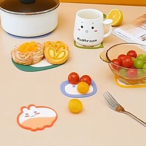 SK-C868 Tatakan Gelas Silikon Motif Karakter Lucu Tahan Panas Serbaguna / Tatakan Alas Panci Panas