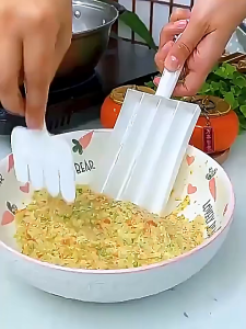 4 Rows Meatball Maker Set Fried Fish Beaf Meat Making Balls Mold Spoon Non Stick Meat Tools Kitchen Cooking Accessories