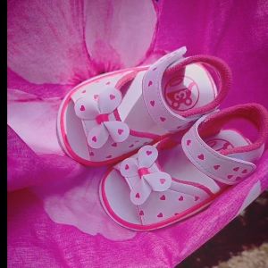 Sandal Anak Perempuan Cantik 1-3 Tahun: Pilihan Terbaik