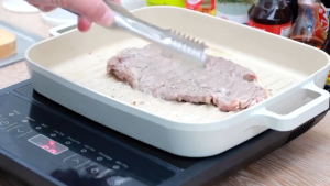 YOWXII Elegant Stainless Steel Induction Cooktop 3500W Energy-Saving Multi-Function with Double Fan Cooling