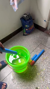 🔥SG Ready Stock🔥 Kids Water Shooter Toy Foam Cannon Pump Squitter Gun Adults Kids Swimming Pool Beach