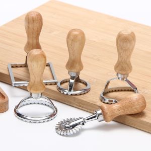 ciiemen | Heart Shaped & Gearing Edge Italian Ravioli Mold