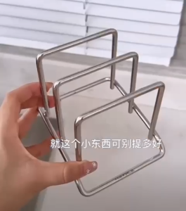 *SG Stock* SS201 Durable 2/4 Sectional Chopping Board Organizer Cutting Board Holder Cutting Board Holder Space Saving Pot Lid Stand Pan Lid Holder Cutting Board Stands Baking Pan Stands Baking Pan Holder Baking Tray Holder Baking Tray Stands